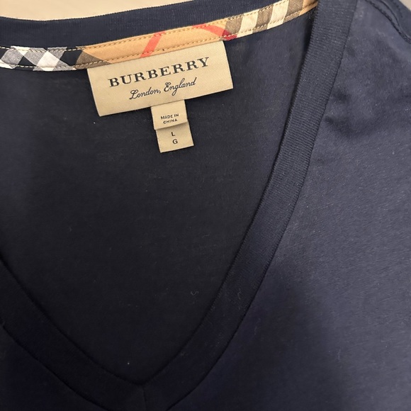 Burberry navy blue v neck shirt - Picture 3 of 3